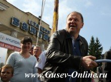 Николаю Цуканову наложили гипс на правое предплечье