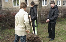 16 Апреля в школе №3 прошел субботник