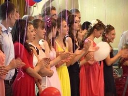 Гусевские выпускники впервые получили пятнадцать медалей