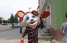 1 июня на площади города прошла молодежная акция «Подари улыбку»