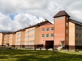 Хани Ганбаров в третий раз не уложился в назначенный срок сдачи школы в Гусеве