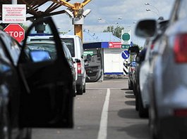 Общество с ограниченной ответственностью лишилось автомобиля по вине водителя, пойманого с контрабандой сигарет на литовской границе