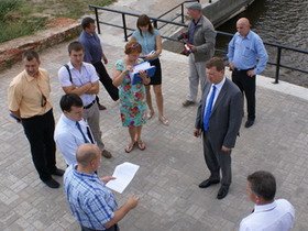 Глава Гусева потребовал ускорить строительство обводного канала на Красной и шандоры на Писсе