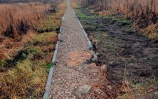 В поселке Кубановка вандалы разгромили дорожку на захоронении Первой Мировой