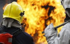 В поселке Михайлово сгорел деревянный сарай с дровами