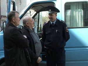 В Гусеве появились баннеры с телефонами участковых