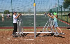 В Гусевском округе открыли еще одну многофункциональную спортивную площадку