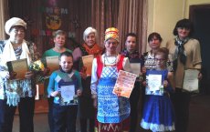 В Фурманово работники ДК и библиотеки устроили праздник на день матери