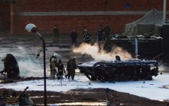ЧП в Гусеве: в воинской части сгорел БМП и взорвались 500 снарядов