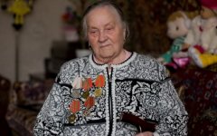 Волонтеры ГДК навестили ветерана становления Калининградской области, узницу фашистских концлагерей
