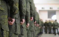 Рядовой-контрактник из Гусева осужден за самоволку