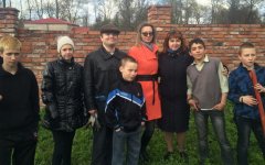 Дети из комплексного центра социального обслуживания населения провели акцию «Дети инвалиды – детям сиротам»