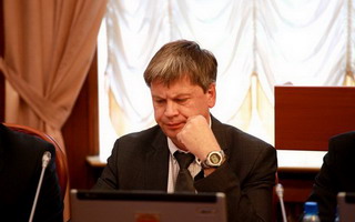 Минфин области заявил, что предположительно незаконно выданный Гусеву кредит уже возвращен