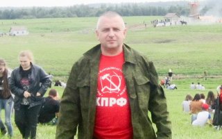 Мы за Кармазиновского