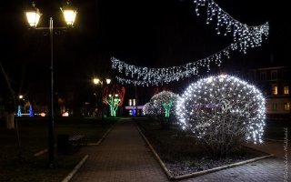 В городской администрации обсудили вопрос подготовки муниципалитета к празднованию Нового года