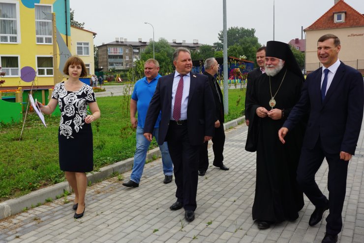 В Гусеве появилась сенсорная янтарная комната для детей