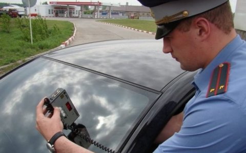 Во время операции «Стекло» инспекторы ГИБДД выявили в Гусеве 7 нарушителей