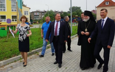 В Гусеве появилась сенсорная янтарная комната для детей