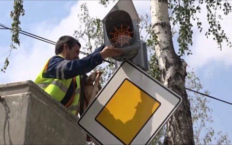 В Гусеве завершаются работы по обустройству пешеходных переходов
