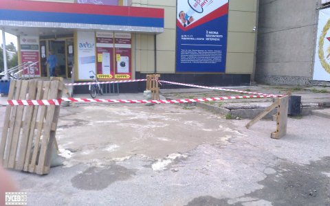 Между зданиями бывшего «Вестера» и «Орбиты» забетонировали тротуар