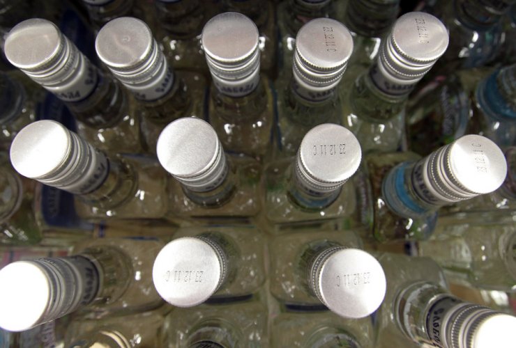 В городе Гусеве изъяли крупную партию «левой» табачной и алкогольной продукции