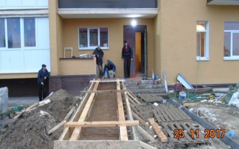 Ремонтные работы учреждений здравоохранения в Гусеве идут полным ходом