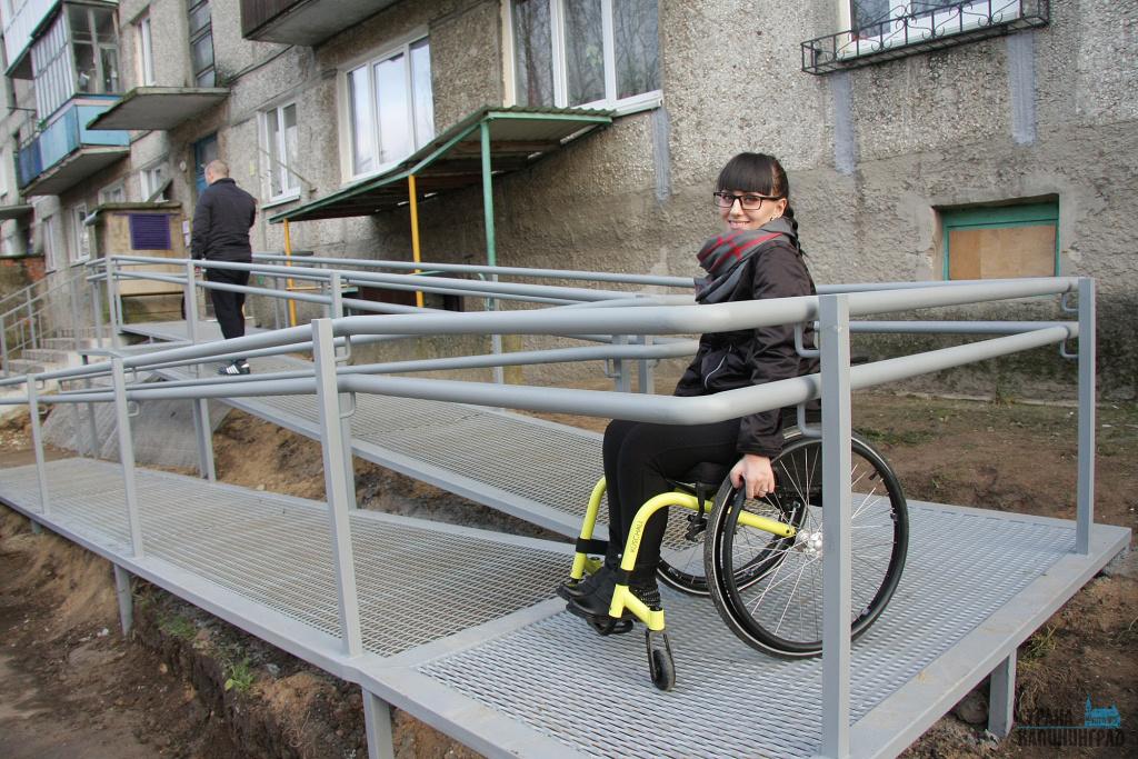 Доступный Гусев: каждая яма и бордюр причиняют боль