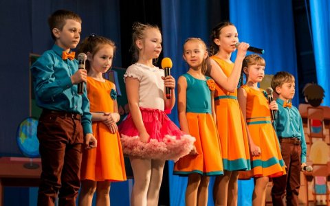 Гусевская команда «Лето» прошла в полуфинал КЛАССной лиги КВН
