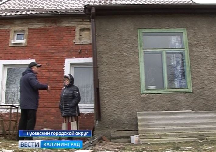 В посёлке Фурманово затапливает подвал жилого дома
