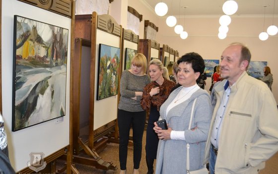 В рамках проекта «Марафон искусств» в городском музее открылись новые художественные выставки