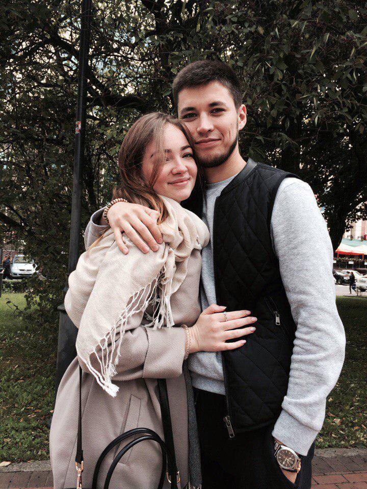 «Плакала от счастья, когда он делал первые шаги»: как живут пассажиры маршрутки, разбившейся под Гвардейском