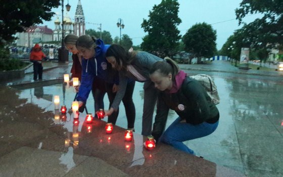 Накануне Дня памяти и скорби в Гусеве прошла патриотическая акция «Свеча памяти»