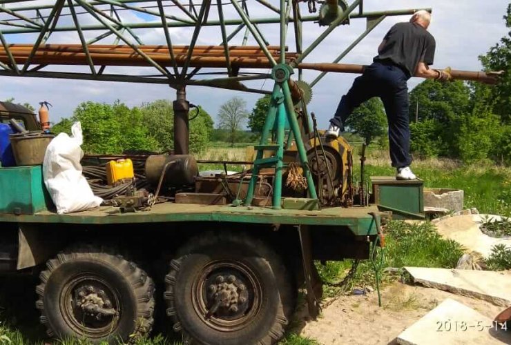 В посёлке Приозерное завершён ремонт водоподъемной скважины