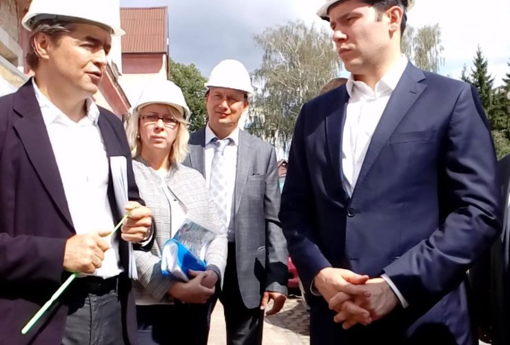 «ДолговГрупп» строит в Гусеве крупнейший в регионе элеватор