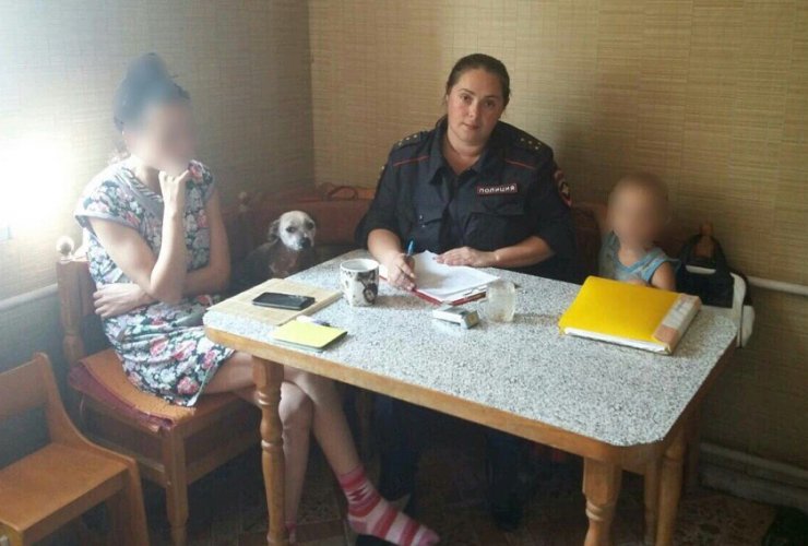 В преддверии учебного года инспекторы ПДН провели рейд по неблагополучным семьям