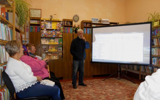 Краевед Анатолий Васильевич Фесенко провел встречу с читателями Фурмановской библиотеки