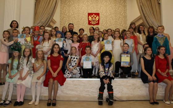 В ДЮЦ прошёл XII многожанровый Рождественский фестиваль «Сияние Звезды»