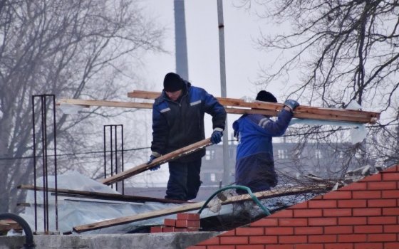 На мосту-долгострое демонтировали конструкцию, укрывающую его от непогоды