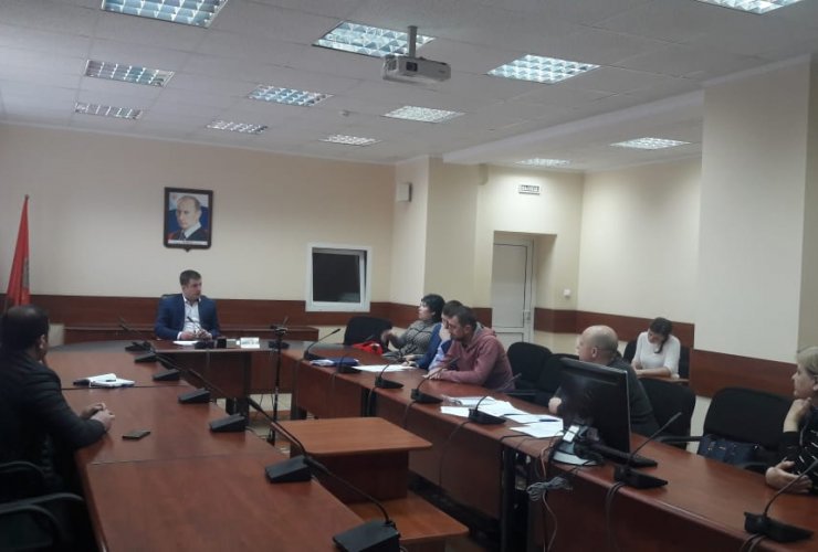 Подрядчик устранит недостатки, допущенные при ремонте дома по улице Малахова, 4
