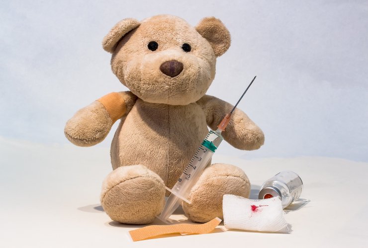 Городская больница уведомляет о проведении вакцинации от клещевого энцефалита