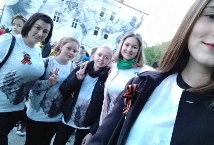 «Волонтера Победы» были главными помощниками в проведении праздничных мероприятий Дня Победы
