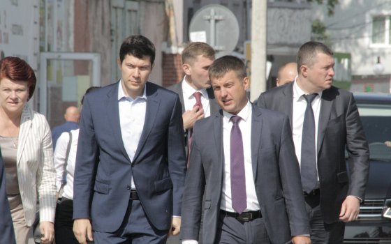 Губернатор проинспектировал ход ремонтных работ по благоустройству центра города