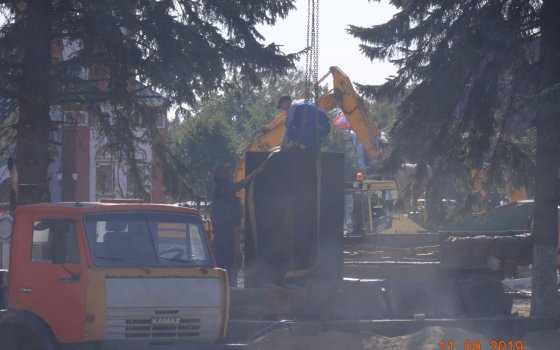 Памятник Ленину убрали с центральной площади