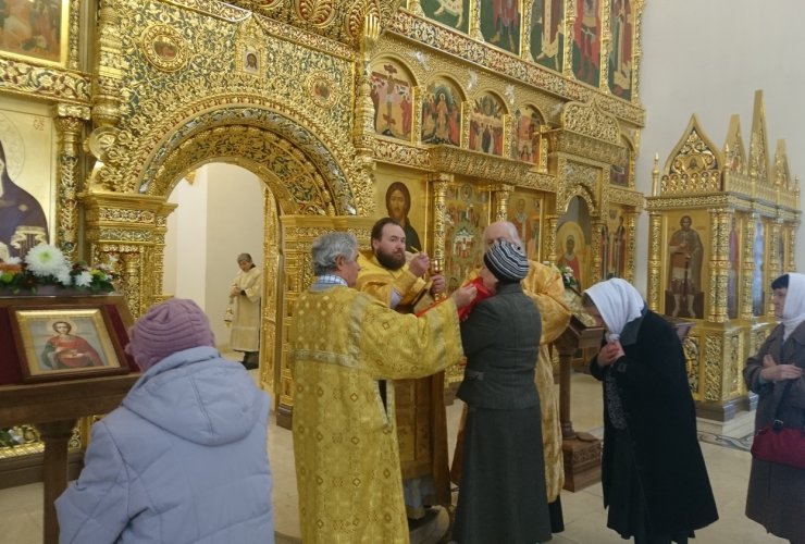Храм Всех Святых отметил третью годовщину со дня освящения