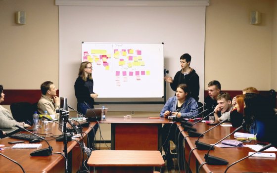 Студенты политеха и сотрудники городской администрации изучают курс по цифровому маркетингу