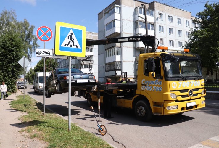 Вниманию автовладельцев! В Гусеве вновь работает эвакуатор