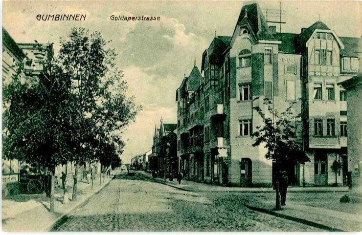 Гольдапенштрассе (поворот на улицу Вокзальную). 1920 год