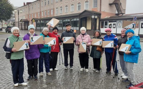 «Добрая коробочка» шагает по городу