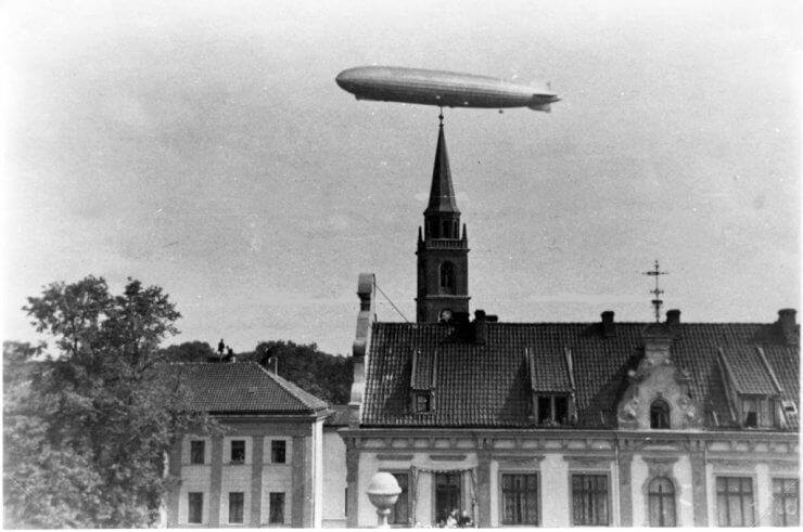 Дирижабль «Граф Цеппелин». 1930 год.