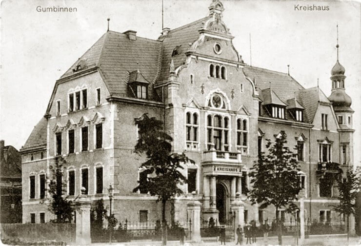 Линденштрассе — Гинденбургштрассе (штаб дивизии). 1904–1914 годы